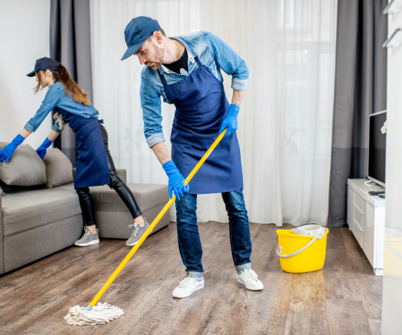 residential cleaning team work